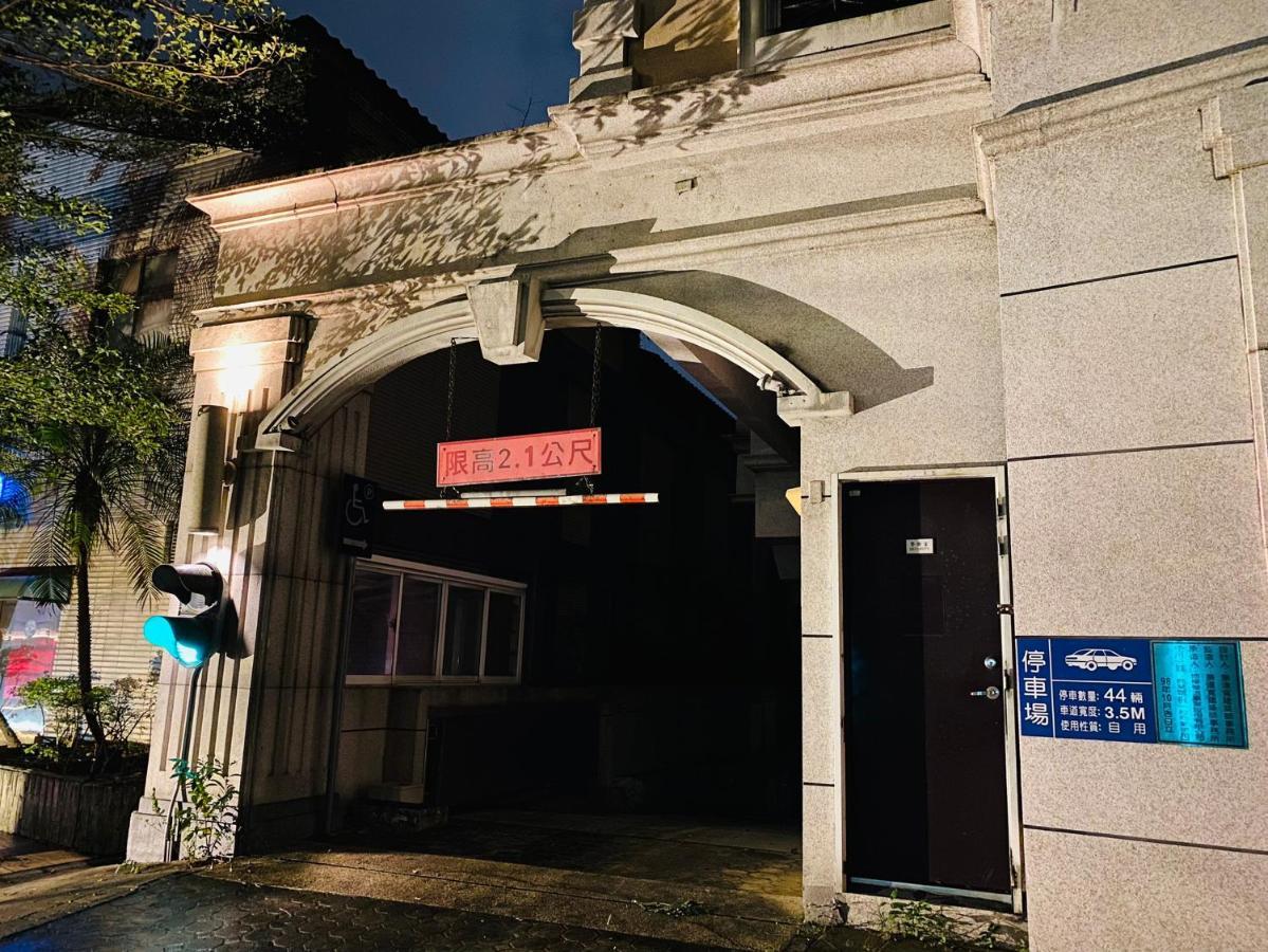 Check Inn Select Taipei Nangang Exterior photo
